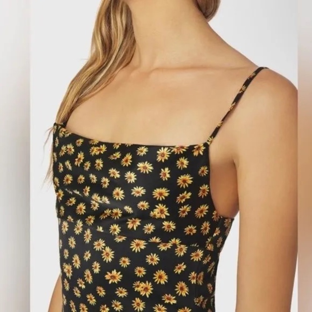 Who What Wear Yellow and Black Ruched Sheath Dress